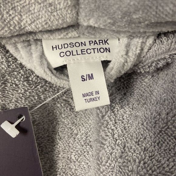 - Hudson Park VELOUR ROBE S/M - Picture 7 of 7